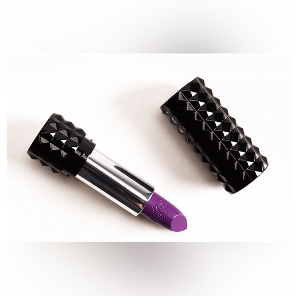 Kat Von D L.U.V. Studded Kiss Creme Lipstick - Picture 2 of 7